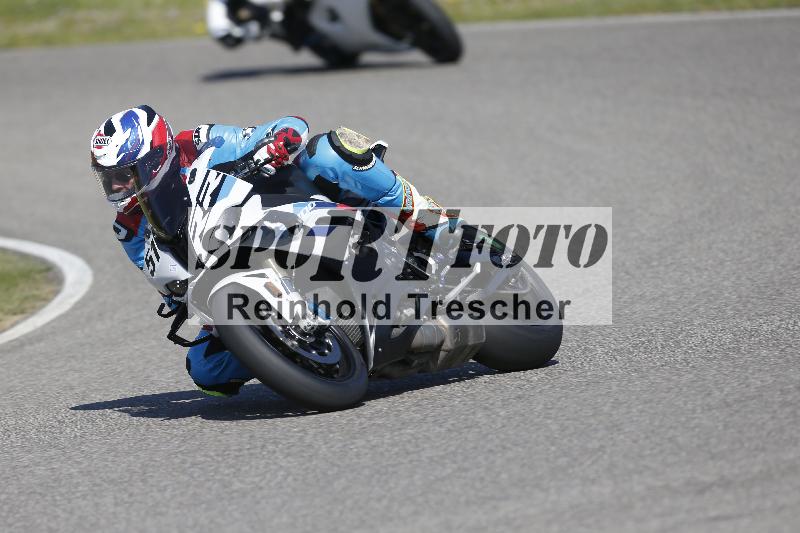 /10 20.04.2026  Pluess Moto Sport ADR/Freies Fahren/51